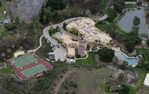 pictures of will smith house. Will Smith House