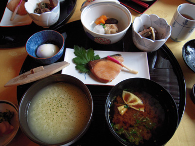 奈良ホテル　朝食の茶粥