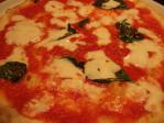 「ピッツァ　サルヴァトーレ　クオモ」ランチブッフェのメインメニューのピザ