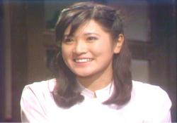 1978年日本テレビ「熱中時代」最終回より、母・志穂美悦子23才