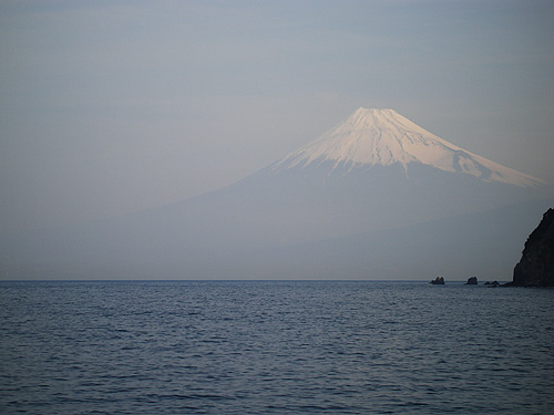 うっすらとした富士山