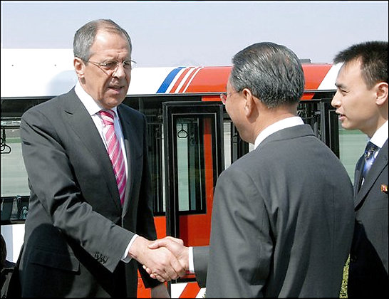 Lavrov in Pyongyang 4.23.09