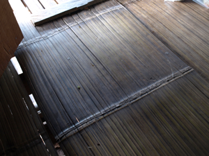15ホイプロイ・竹の床