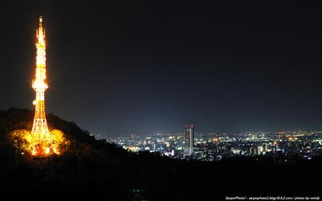 さんぽふぉと Sanpophoto 無料壁紙 金華山展望公園からの夜景 2