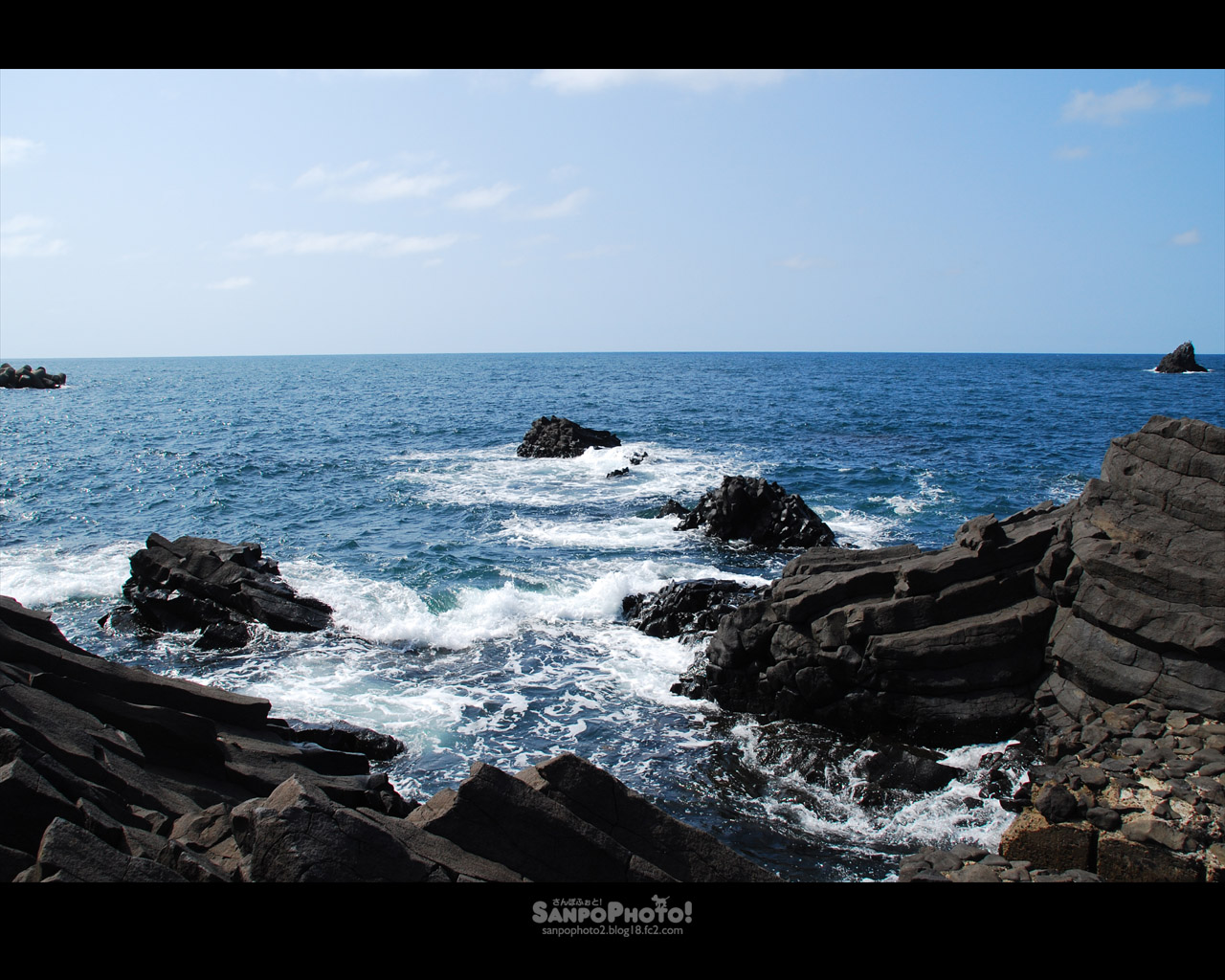 さんぽふぉと Sanpophoto 無料壁紙 夏の穏やかな日本海