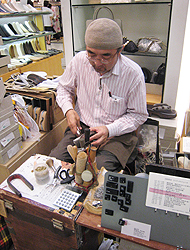 200807伊勢丹黒田商店4