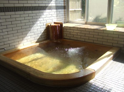 龍紋石風呂