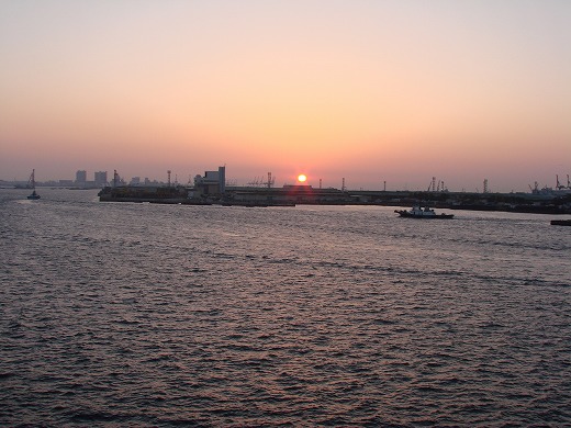 神戸港の日の出